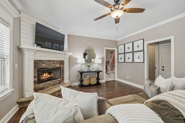 157 Tulip Grove Pt, Hermitage, TN 37076