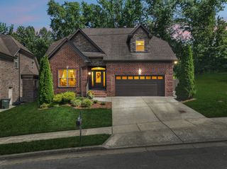 157 Tulip Grove Pt, Hermitage, TN 37076