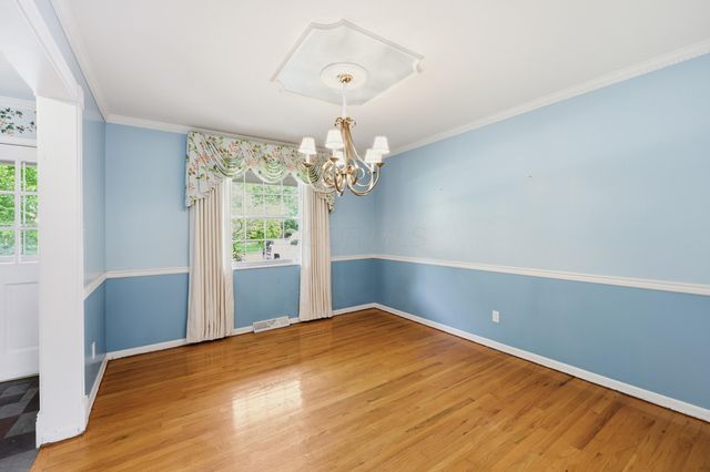 2245 Lane Road, Columbus, OH 43220