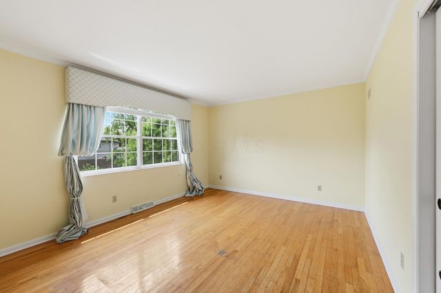 2245 Lane Road, Columbus, OH 43220
