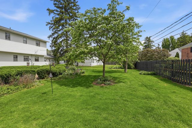 2245 Lane Road, Columbus, OH 43220