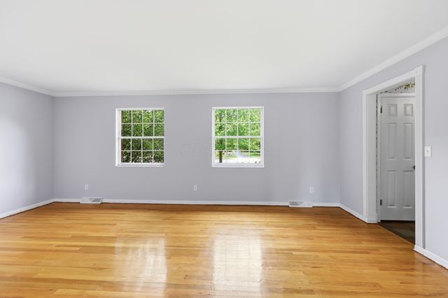 2245 Lane Road, Columbus, OH 43220