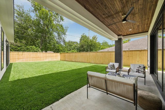 1302 Springrock Lane, Houston, TX 77055