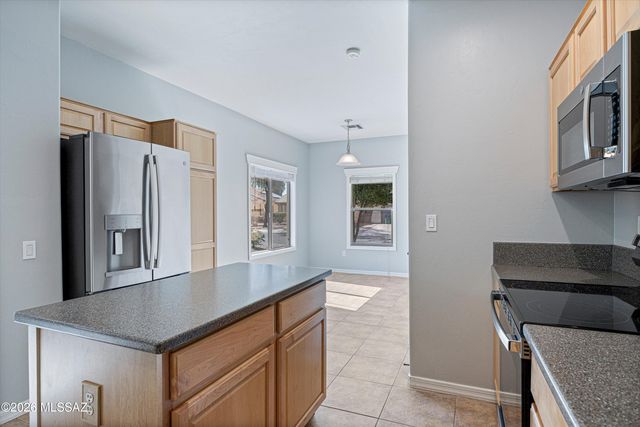 7508 W Phobos Drive, Tucson, AZ 85743