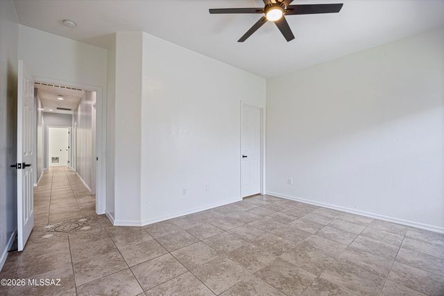 7508 W Phobos Drive, Tucson, AZ 85743