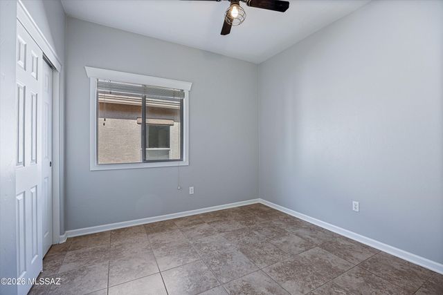 7508 W Phobos Drive, Tucson, AZ 85743