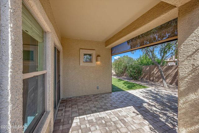 7508 W Phobos Drive, Tucson, AZ 85743