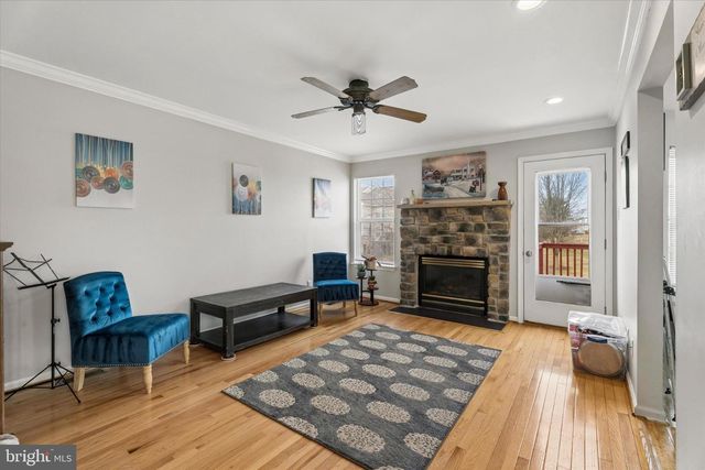 636 CHADBOURNE CT, Harleysville, PA 19438