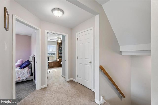 636 CHADBOURNE CT, Harleysville, PA 19438