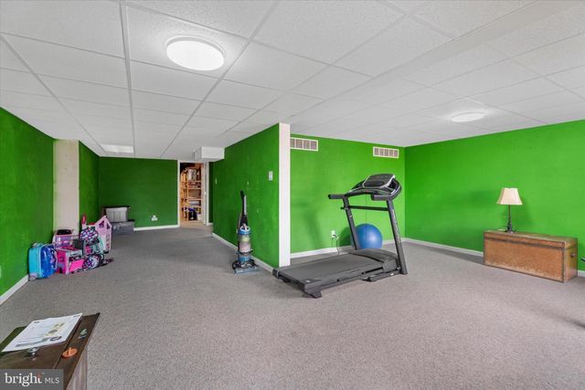 636 CHADBOURNE CT, Harleysville, PA 19438