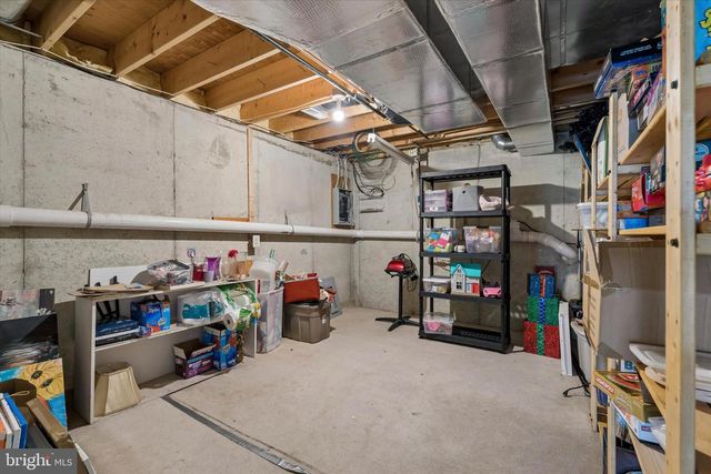 636 CHADBOURNE CT, Harleysville, PA 19438