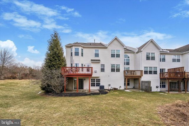 636 CHADBOURNE CT, Harleysville, PA 19438
