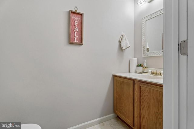 636 CHADBOURNE CT, Harleysville, PA 19438