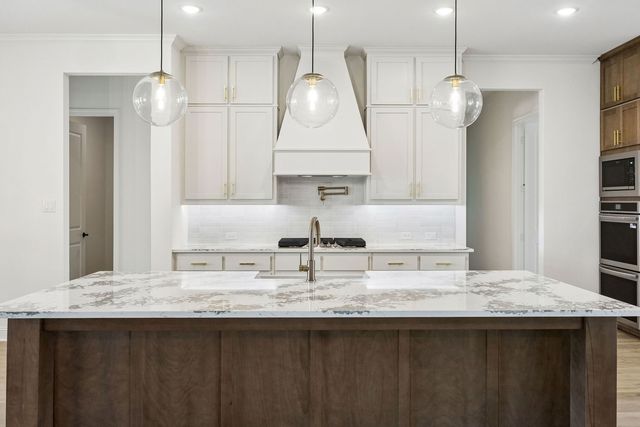 6041 Palomino Way, Midlothian, TX 76065