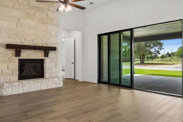 6041 Palomino Way, Midlothian, TX 76065