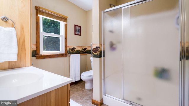 1267 DAHLIA RD, Warminster, PA 18974