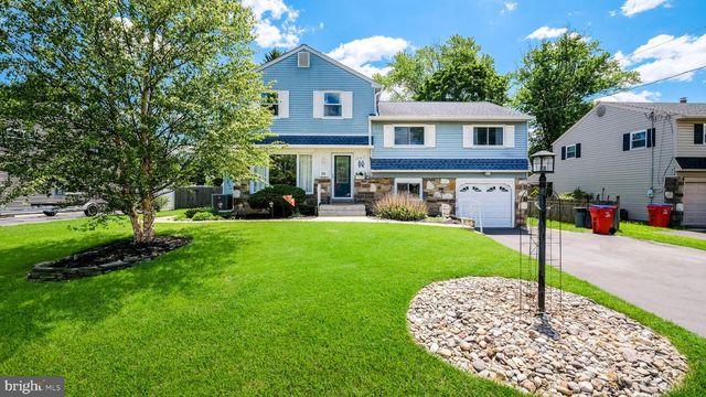 1267 DAHLIA RD, Warminster, PA 18974