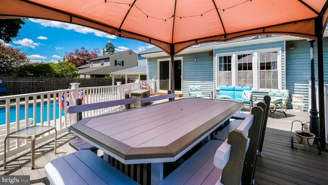 1267 DAHLIA RD, Warminster, PA 18974