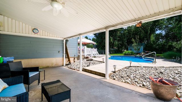 1267 DAHLIA RD, Warminster, PA 18974