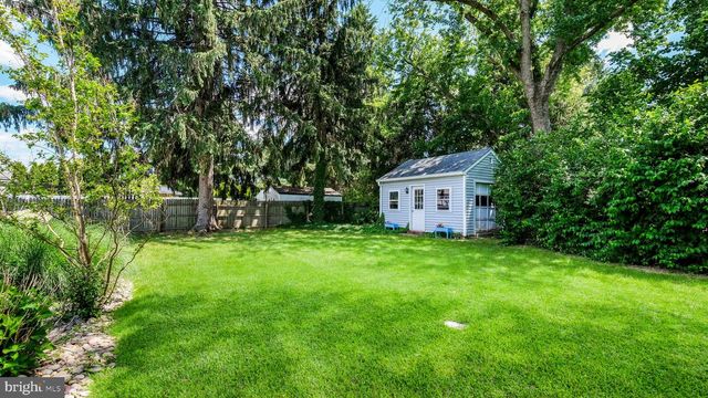 1267 DAHLIA RD, Warminster, PA 18974