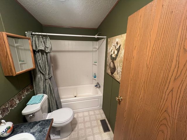 121 3rd Street, Bluffton, MN 56518