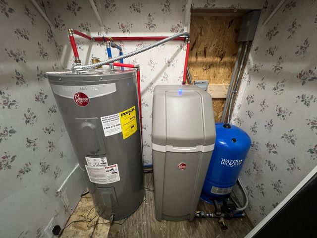 121 3rd Street, Bluffton, MN 56518