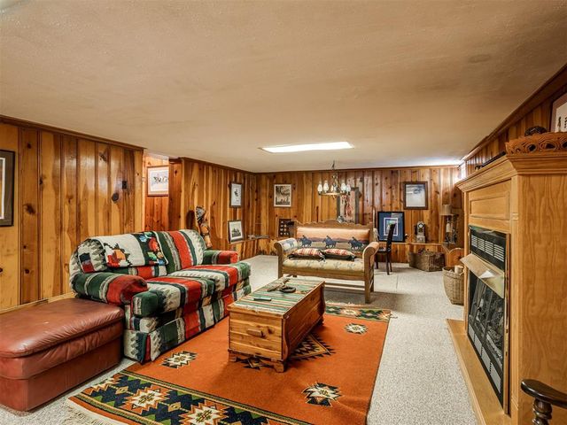 3300 NW 19th Street, Oklahoma City, OK 73107