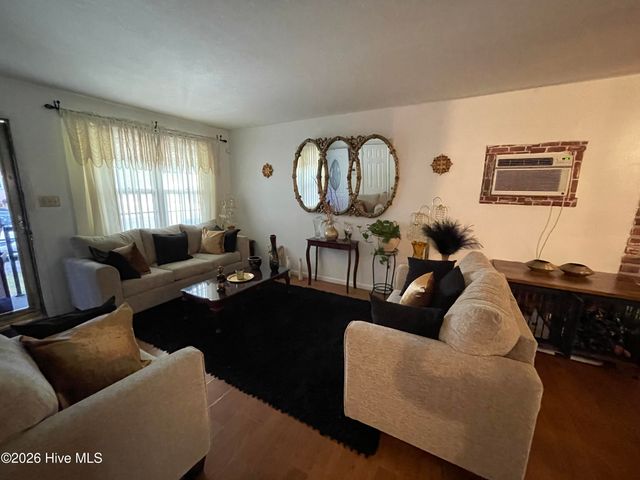 731 Cardwell Street, Elizabeth City, NC 27909