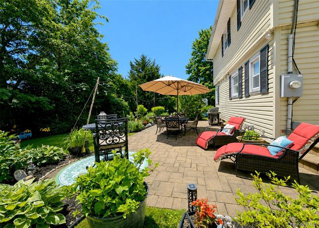 185 Tree Road, Centereach, NY 11720