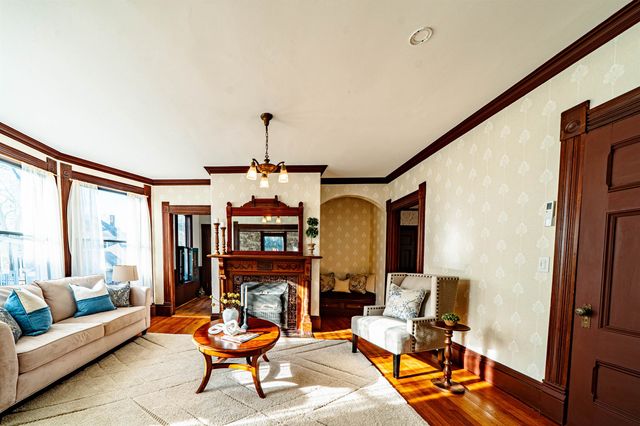 70 concord Street, Nashua, NH 03064