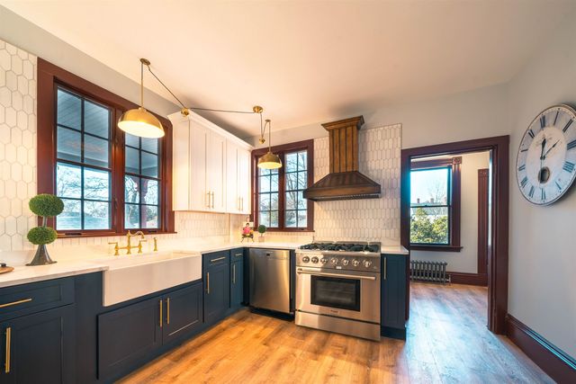 70 concord Street, Nashua, NH 03064