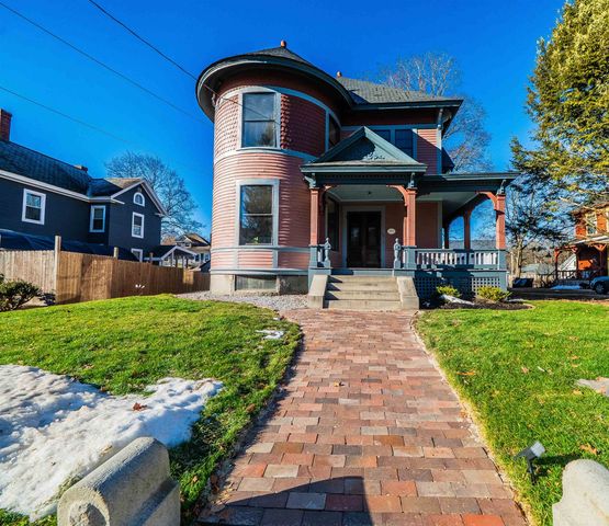 70 concord Street, Nashua, NH 03064