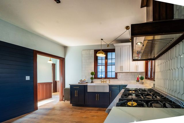 70 concord Street, Nashua, NH 03064