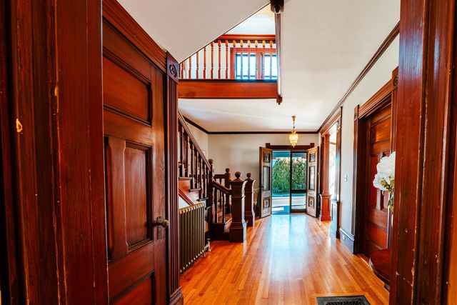 70 concord Street, Nashua, NH 03064