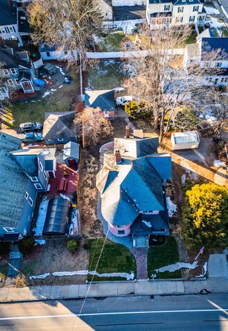 70 concord Street, Nashua, NH 03064