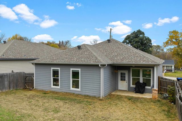 110 Hudson Ave, Longview, TX 75601