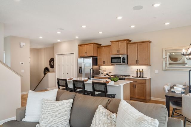 13627 Pine Drive, Rogers, MN 55374