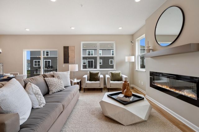 13627 Pine Drive, Rogers, MN 55374