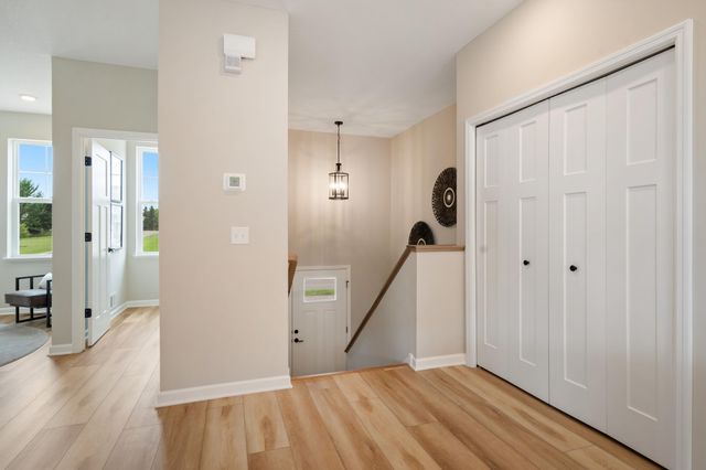 13627 Pine Drive, Rogers, MN 55374