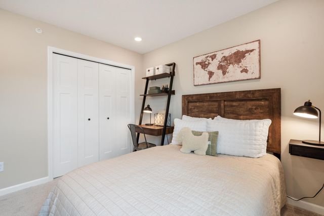 13627 Pine Drive, Rogers, MN 55374