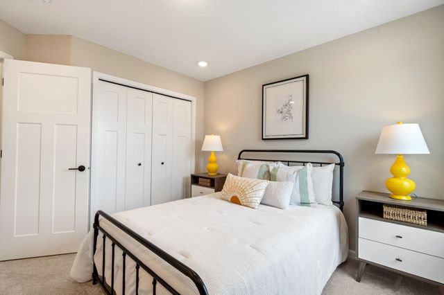 13627 Pine Drive, Rogers, MN 55374