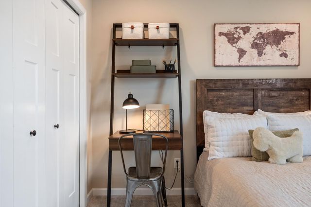 13627 Pine Drive, Rogers, MN 55374