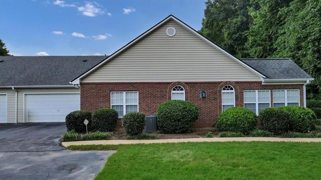 3766 Villa Springs Circle 41, Powder Springs, GA 30127