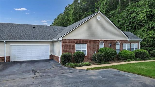 3766 Villa Springs Circle 41, Powder Springs, GA 30127