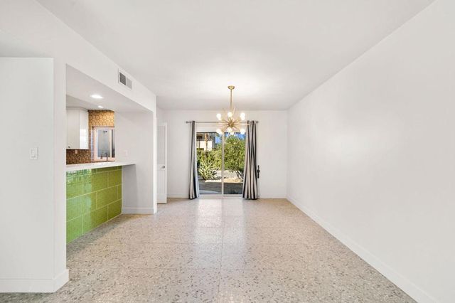 1810 Sandcliff Road, Palm Springs, CA 92264