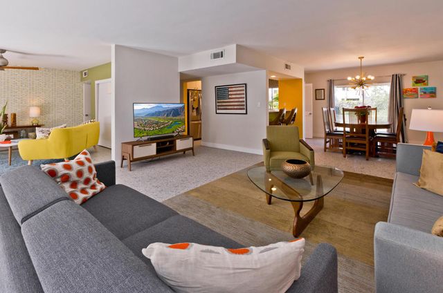 1810 Sandcliff Road, Palm Springs, CA 92264