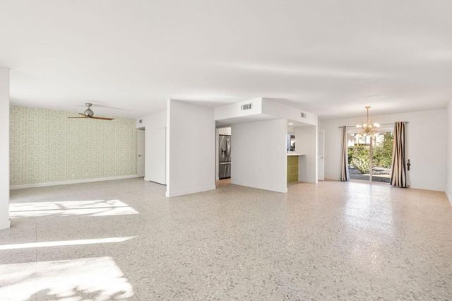 1810 Sandcliff Road, Palm Springs, CA 92264