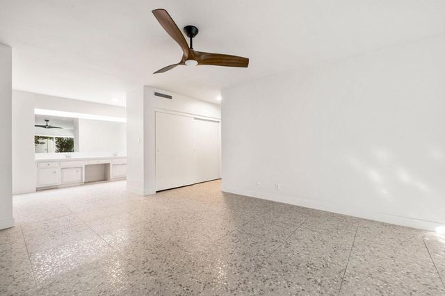 1810 Sandcliff Road, Palm Springs, CA 92264