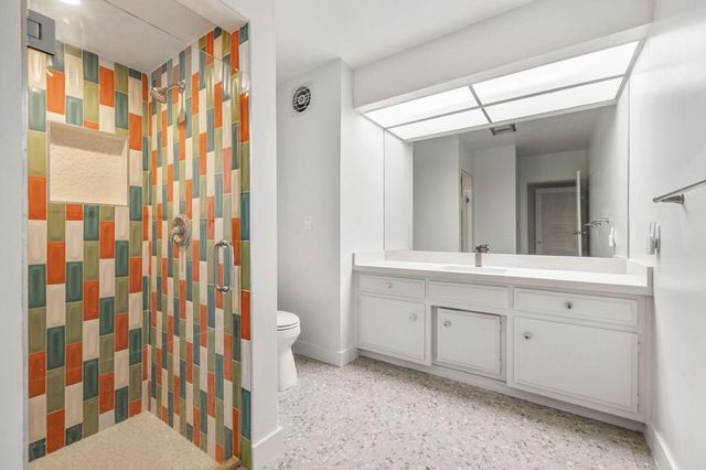 1810 Sandcliff Road, Palm Springs, CA 92264