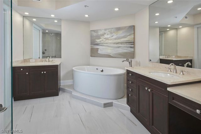 23850 Via Italia CIR 2004, Estero, FL 34134